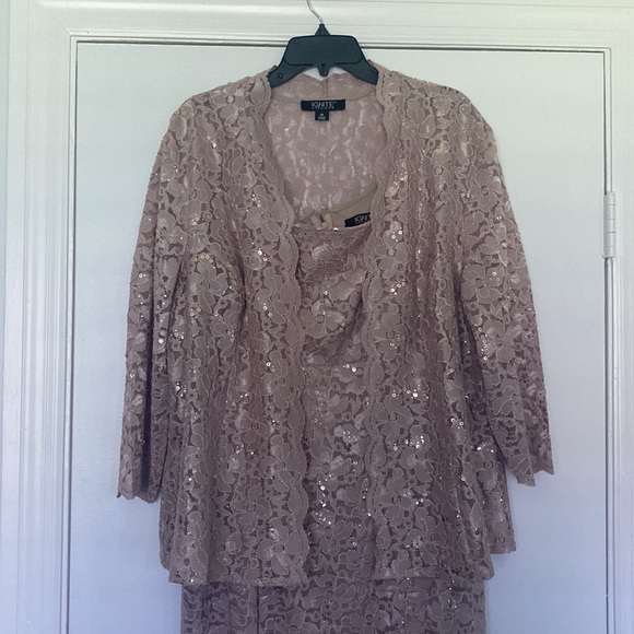 Women’s Evening Dress - Picture 3 of 6